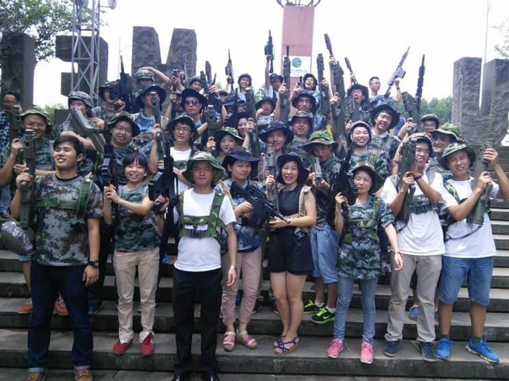 成都網站建設團隊戶外活動現場